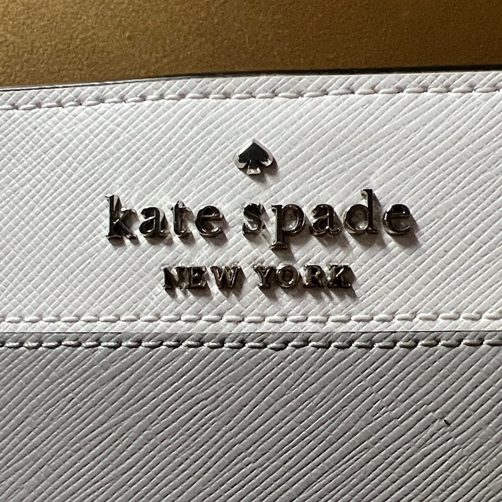 Kate Spade White and Gray Wallet - Picture 2 of 4